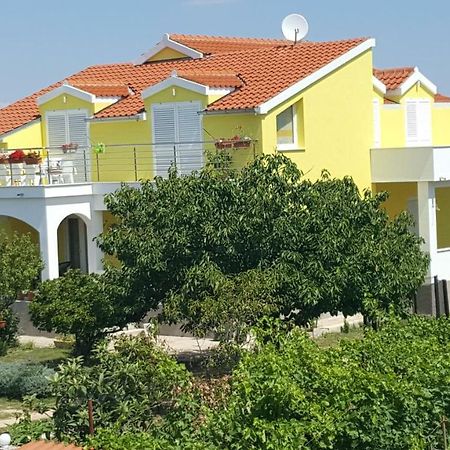 Andela Home - Krka Waterfalls Лозовац Екстериор снимка