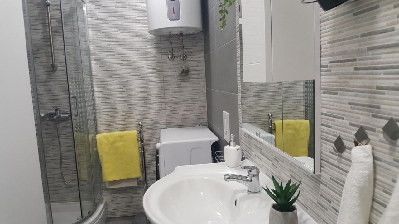 Andela Home - Krka Waterfalls Лозовац Екстериор снимка